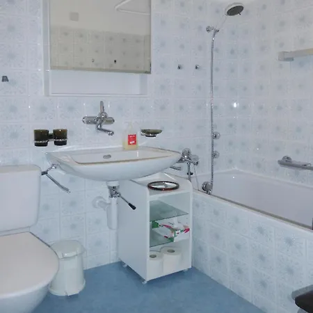 Chesa Clois 24 Апарт-отель
