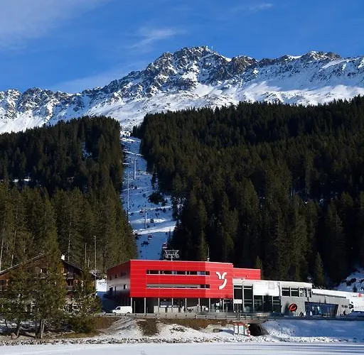 Chesa Clois 24 Aparthotel