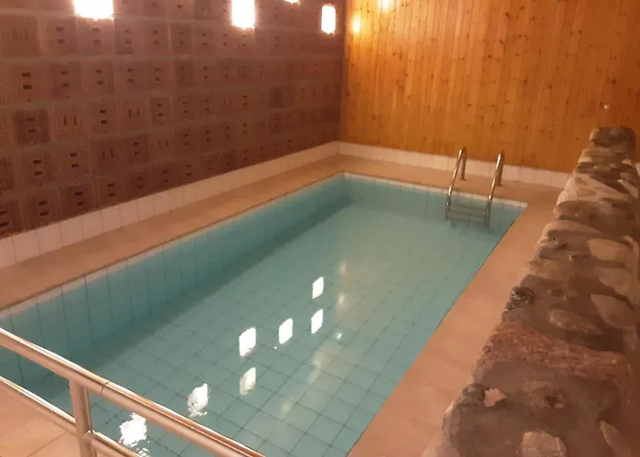 Chesa Clois 24 Aparthotel 3*