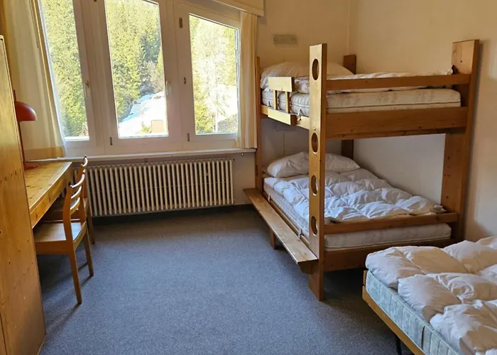 Chesa Clois 24 Aparthotel