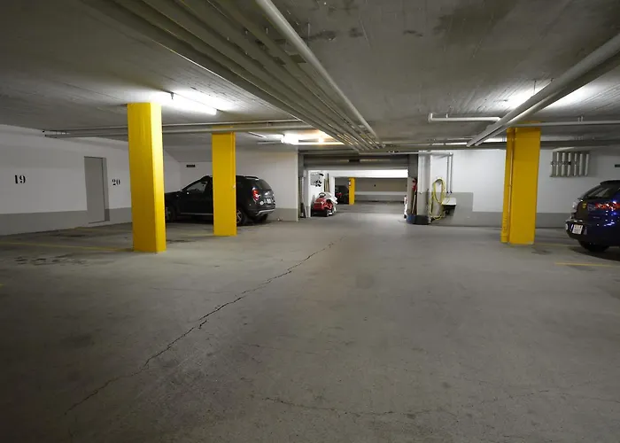 Aparthotel Chesa Clois 24 3*