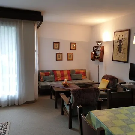 Aparthotel Chesa Clois 24 3*