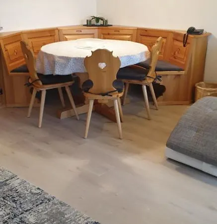 Chesa Clois 24 Aparthotel