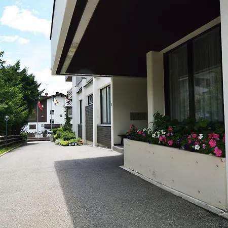 Chesa Clois 24 Lenzerheide