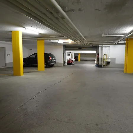 Aparthotel Chesa Clois 24 3*