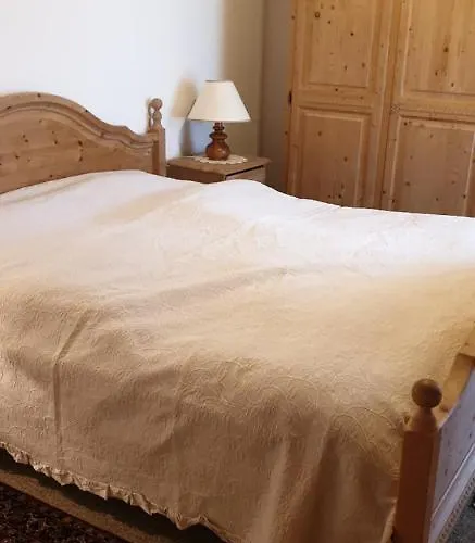 Chesa Clois 24 Apart Otel